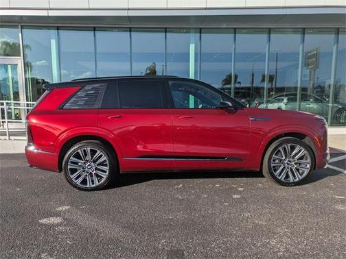 2026 Cadillac VISTIQ Platinum