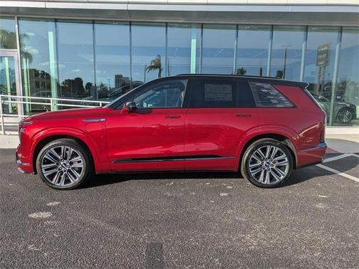 2026 Cadillac VISTIQ Platinum