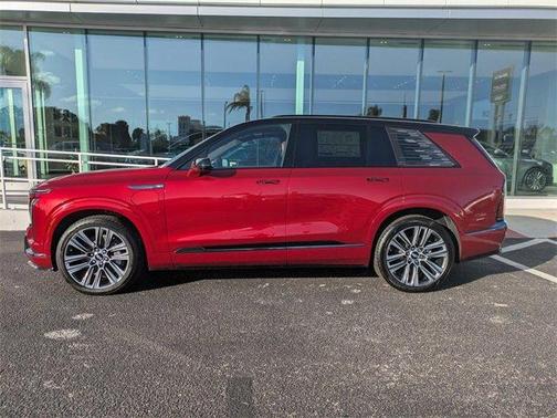 2026 Cadillac VISTIQ Platinum