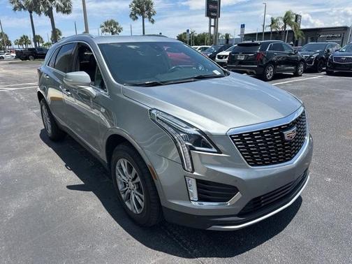 2023 Cadillac XT5 Premium Luxury