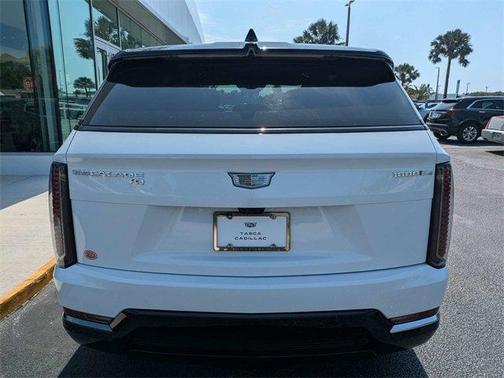 2025 Cadillac Escalade IQ Sport 2