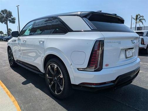 2025 Cadillac Escalade IQ Sport 2