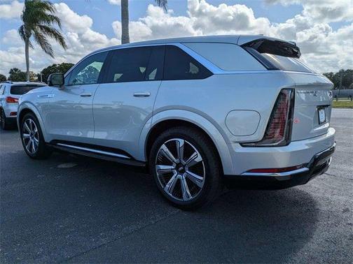 2025 Cadillac Escalade IQ Luxury 1