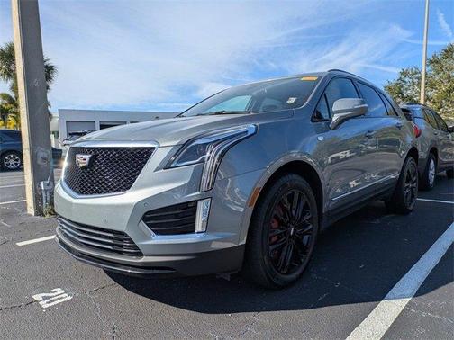 2023 Cadillac XT5 Sport