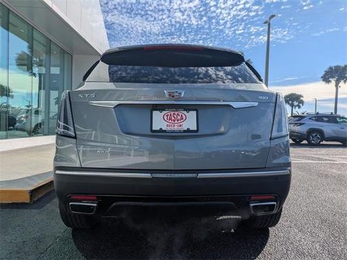 2023 Cadillac XT5 Sport