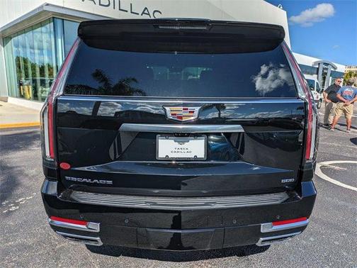 2025 Cadillac Escalade Premium Luxury