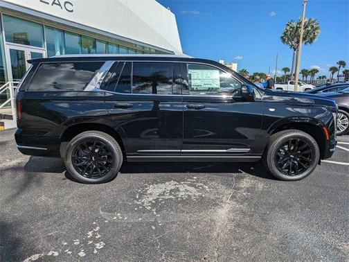 2025 Cadillac Escalade Premium Luxury