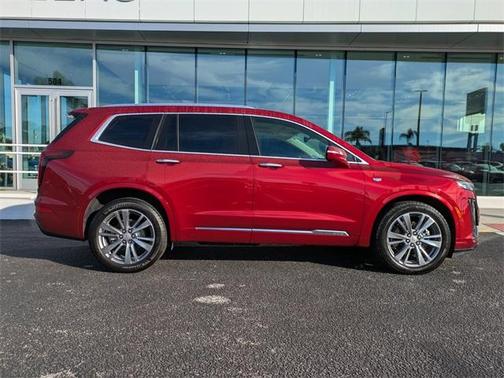 2024 Cadillac XT6 Premium Luxury AWD