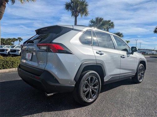 2024 Toyota RAV4 Hybrid XLE Premium