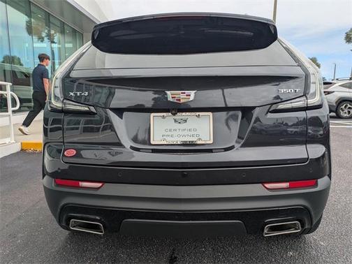 2023 Cadillac XT4 Sport
