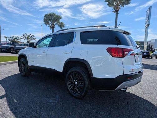2019 GMC Acadia SLT-1