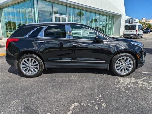 2017 Cadillac XT5 Platinum