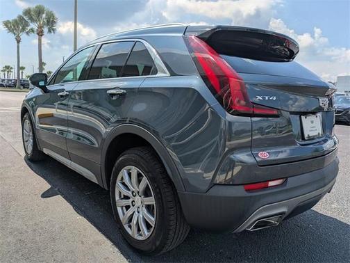 2020 Cadillac XT4 Premium Luxury