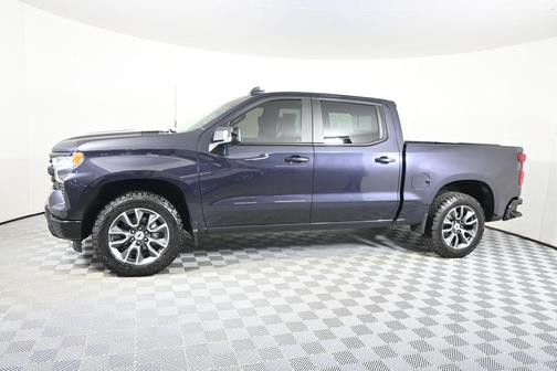 Dark Ash Metallic 2022 Chevrolet Silverado 1500 RST