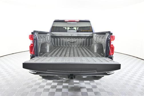Dark Ash Metallic 2022 Chevrolet Silverado 1500 RST