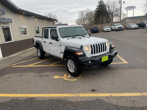 2020 Jeep Gladiator Sport S