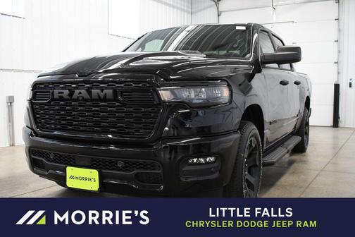 Diamond Black Crystal Pearlcoat 2026 RAM 1500 Express