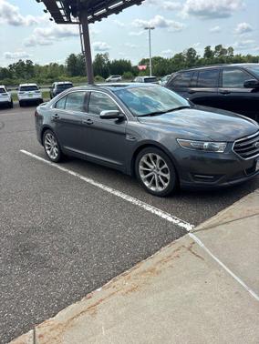 2016 Ford Taurus Limited