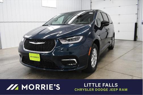 2025 Chrysler Pacifica L