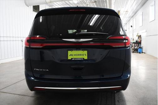 2025 Chrysler Pacifica L