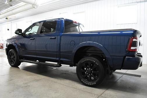 2022 RAM 2500 Laramie Crew Cab 4x4 6'4' Box