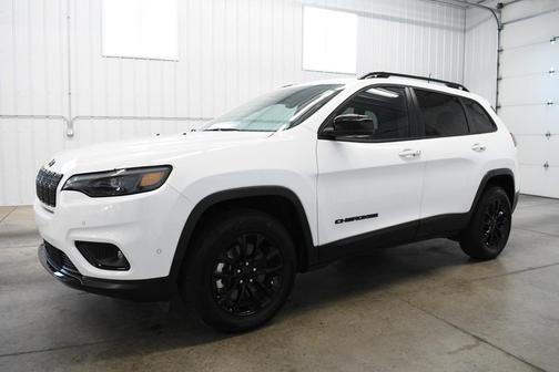 2023 Jeep Cherokee Altitude