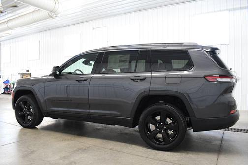 Baltic Gray Metallic Clearcoat 2026 Jeep Grand Cherokee L Limited