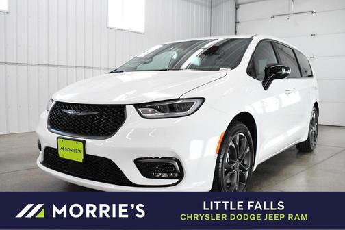 2026 Chrysler Pacifica L