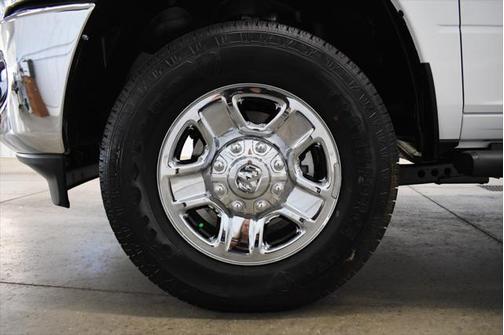 2025 RAM 2500 Tradesman Crew Cab 4x4 6'4' Box