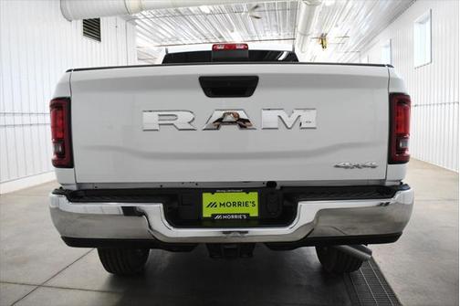 2025 RAM 2500 Tradesman Crew Cab 4x4 6'4' Box