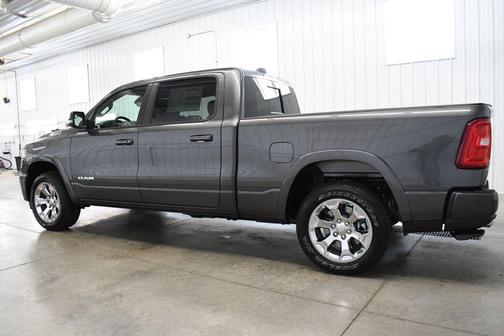 Granite Crystal Metallic Clearcoat 2026 RAM 1500 Big Horn/Lone Star