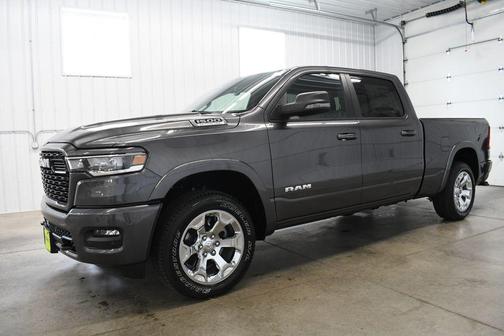 Granite Crystal Metallic Clearcoat 2026 RAM 1500 Big Horn/Lone Star