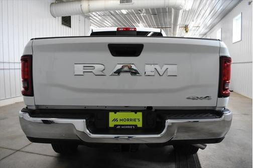 2025 RAM 2500 Tradesman Crew Cab 4x4 6'4' Box