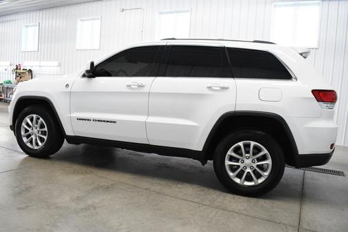 2021 Jeep Grand Cherokee Laredo