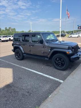 2022 Jeep Wrangler Unlimited Sahara
