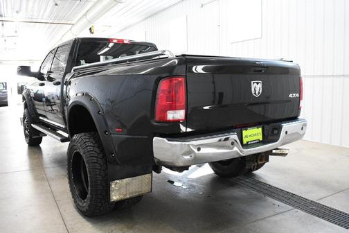 2018 RAM 3500 Tradesman Crew Cab 4x4 8' Box