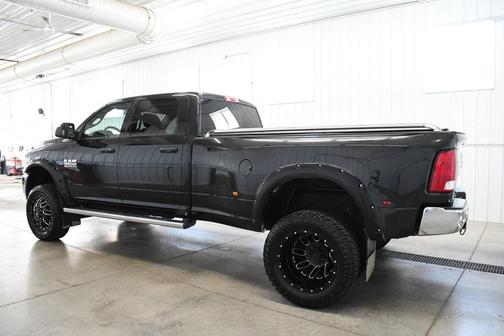 2018 RAM 3500 Tradesman Crew Cab 4x4 8' Box