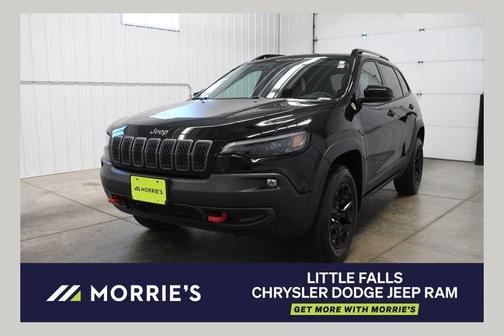 Diamond Black Crystal Pearlcoat 2022 Jeep Cherokee Trailhawk