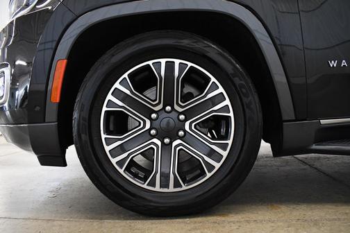 2022 Jeep Wagoneer Series III 4x4