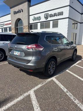 Gun Metallic 2016 Nissan Rogue SL