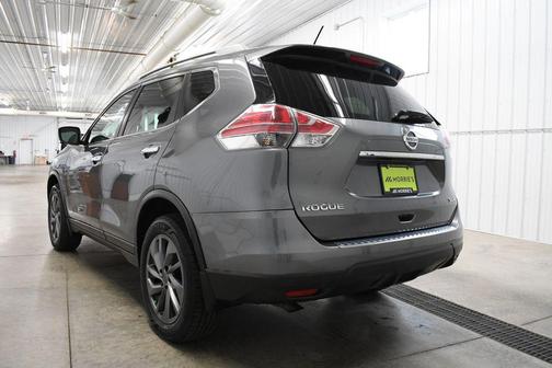 Gun Metallic 2016 Nissan Rogue SL