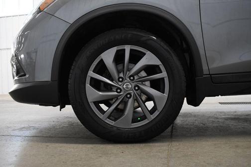 Gun Metallic 2016 Nissan Rogue SL