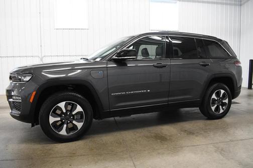 2023 Jeep Grand Cherokee 4xe Base
