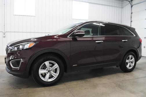 2017 Kia Sorento LX