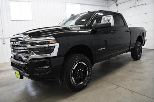 2025 RAM 3500 Laramie Crew Cab 4x4 6'4' Box