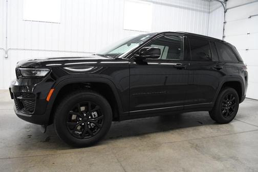 2024 Jeep Grand Cherokee Altitude