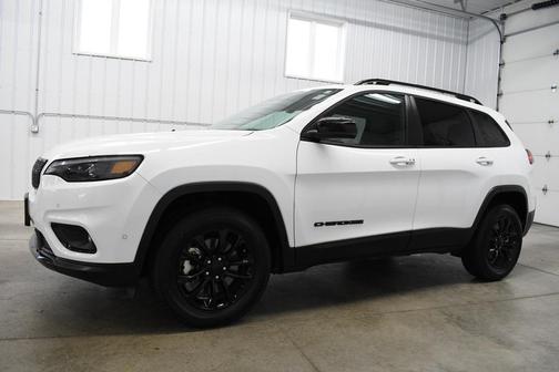 2023 Jeep Cherokee Altitude
