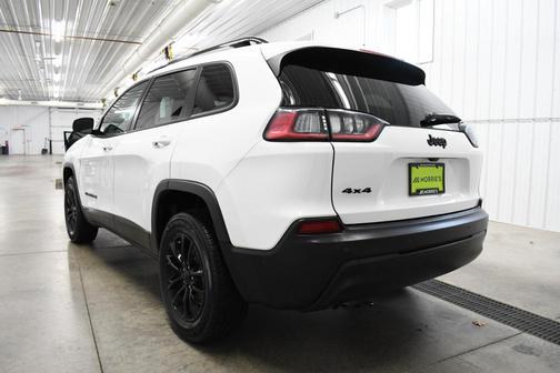 2023 Jeep Cherokee Altitude
