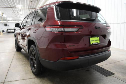 Velvet Red Pearlcoat 2026 Jeep Grand Cherokee L Altitude