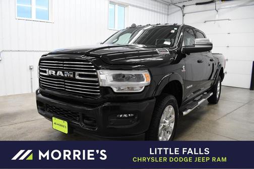 2022 RAM 2500 Laramie Crew Cab 4x4 6'4' Box